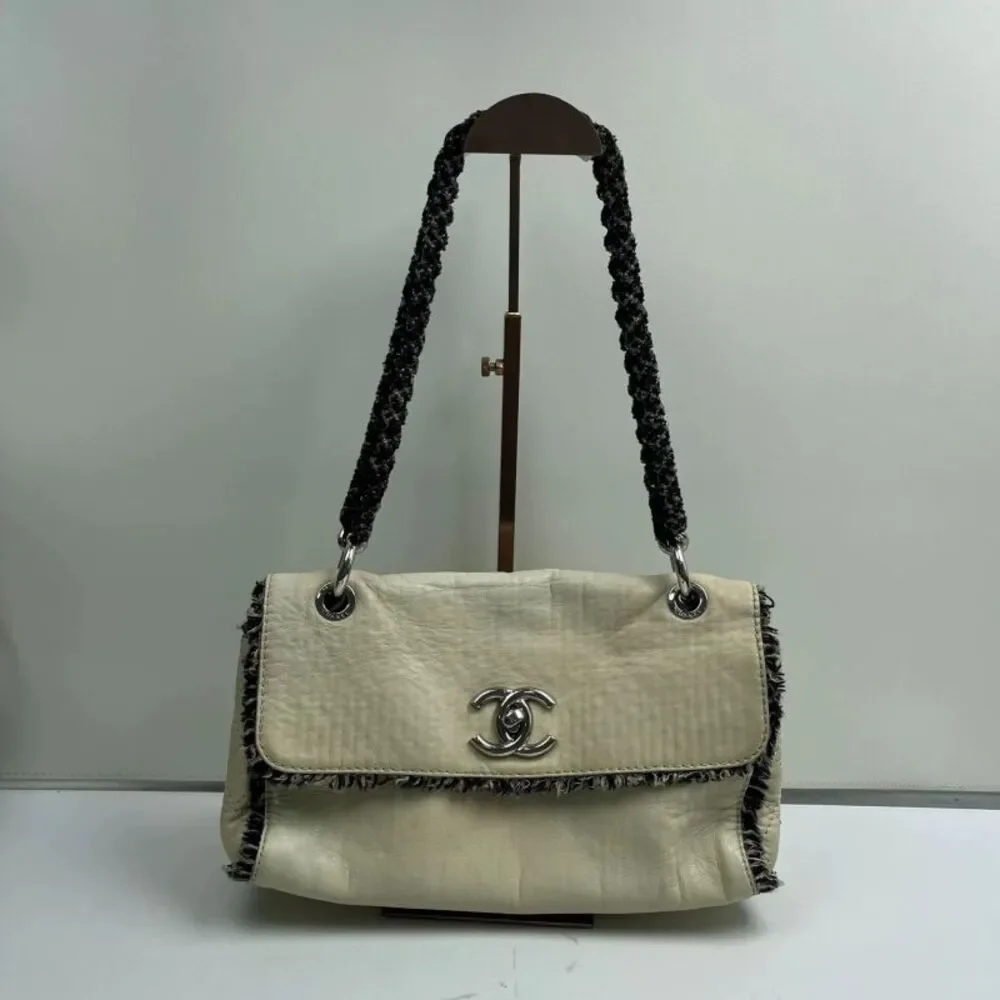 Chanel Women Pre-Loved Bag Very Good Condition